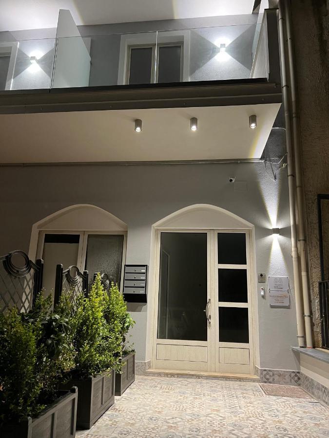 I Mori Dell'Etna Bed & Breakfast จีอาร์ดีนี นักซอส ภายนอก รูปภาพ