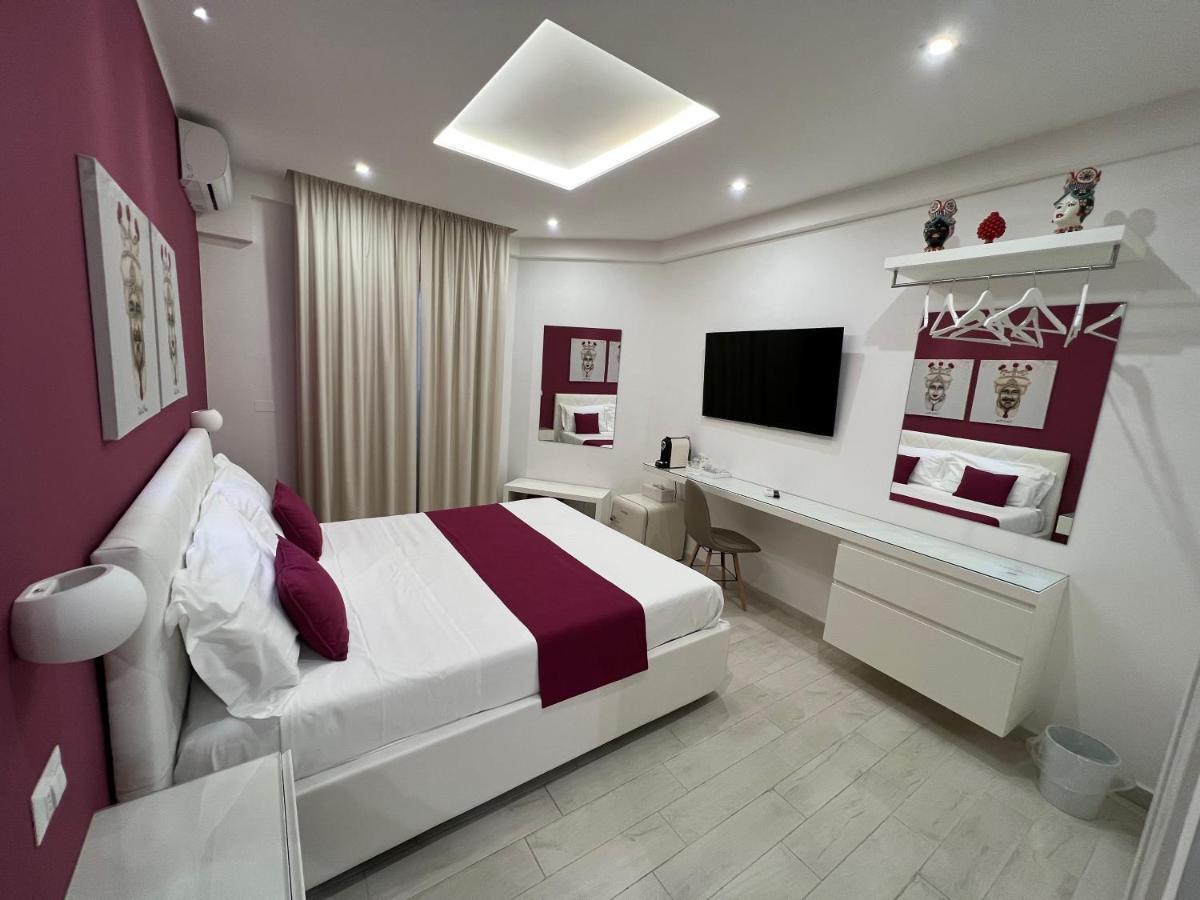 I Mori Dell'Etna Bed & Breakfast จีอาร์ดีนี นักซอส ภายนอก รูปภาพ